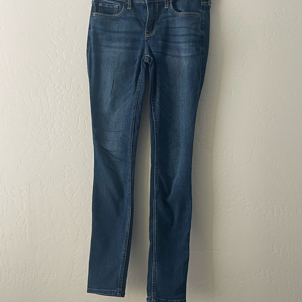 Women's Hollister skiing jeans size 1 short